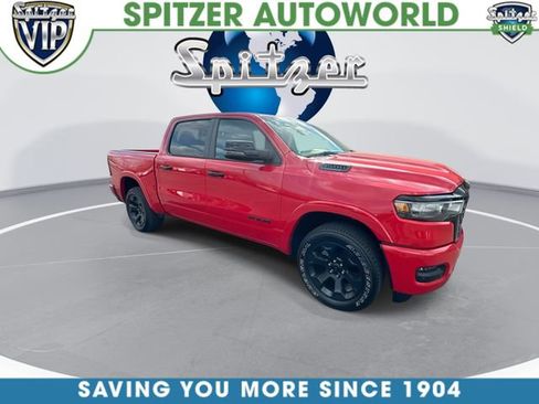 Used 2025 RAM 1500 Big Horn AWD/4WD image 2