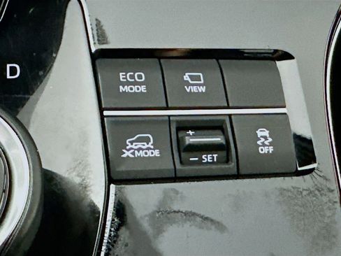 Used 2023 Toyota bZ4X Limited w/ Weather Package image 26