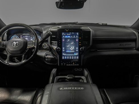 Used 2020 RAM 3500 Limited image 14