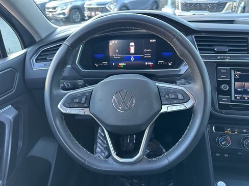 Used 2022 Volkswagen Tiguan S image 21