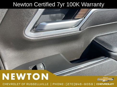 Used 2025 Chevrolet Silverado 1500 LT AWD/4WD image 28
