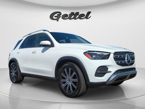 Used 2025 Mercedes-Benz GLE 350 4MATIC image 2