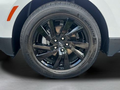 Used 2023 Chevrolet Equinox LS w/ LS Convenience Package FWD image 26