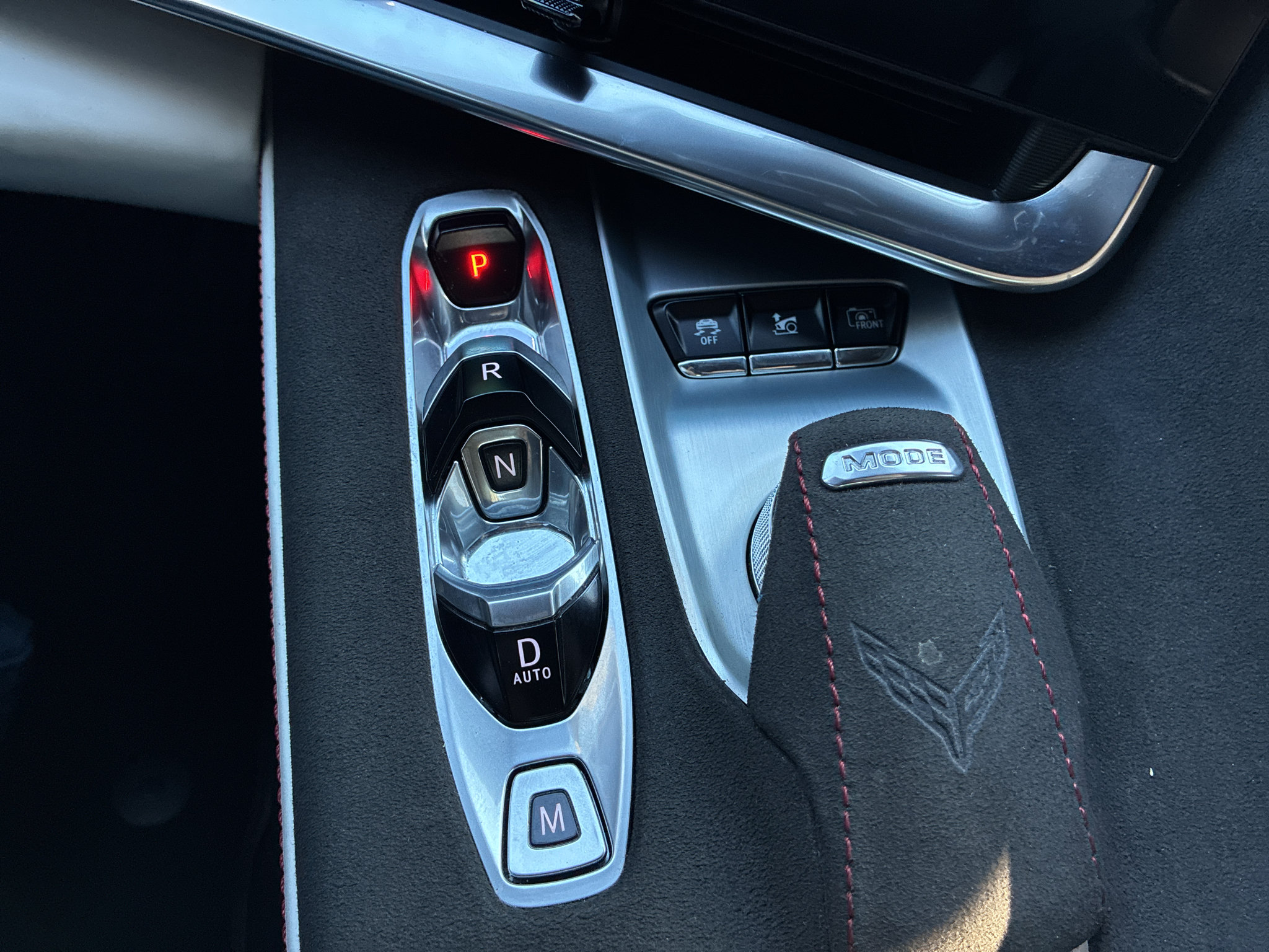 Used 2023 Chevrolet Corvette Stingray Premium Cpe w/ Z51 Performance Package RWD image 38