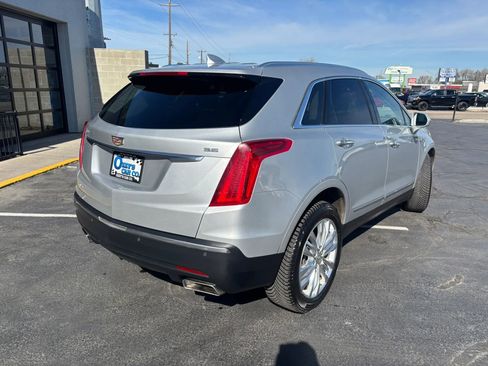 Used 2018 Cadillac XT5 Premium Luxury image 7