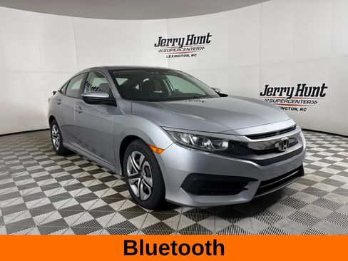 Used 2018 Honda Civic LX image 4