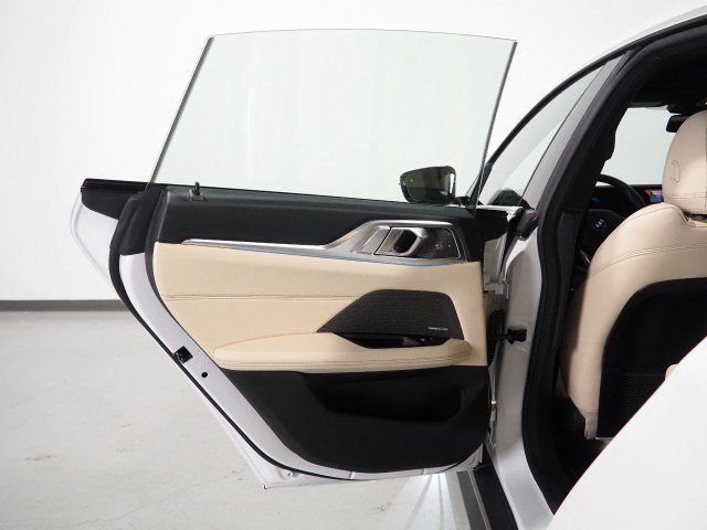 Used 2023 BMW i4 eDrive40 RWD image 66