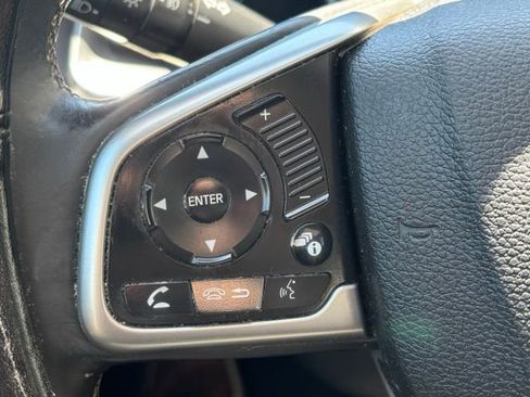 Used 2018 Honda Civic EX-T image 10