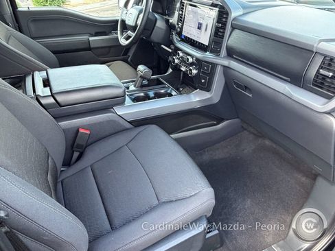 Used 2025 Ford F150 XLT w/ Equipment Group 302A MID image 32