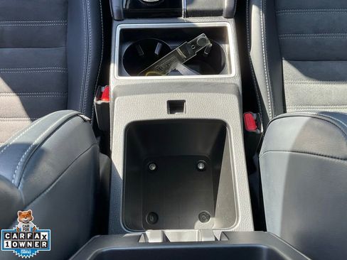 Used 2024 Mitsubishi Outlander SE image 48