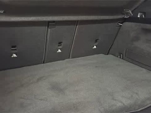 Used 2025 Mercedes-Benz GLA 250 4MATIC image 62