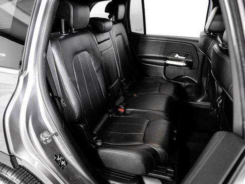 Used 2023 Mercedes-Benz EQB 250+ image 36