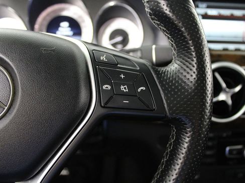 Used 2015 Mercedes-Benz GLK 350 GLK 350 image 24