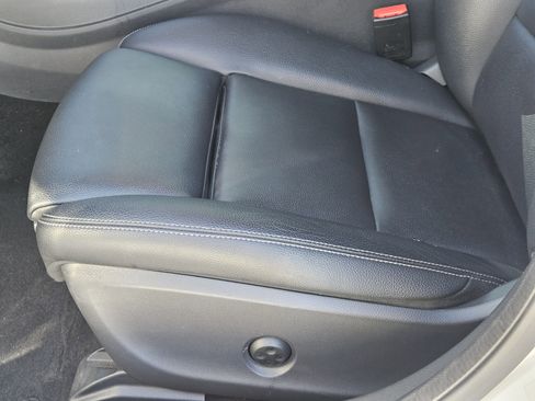 Used 2019 Mercedes-Benz GLA 250 image 24