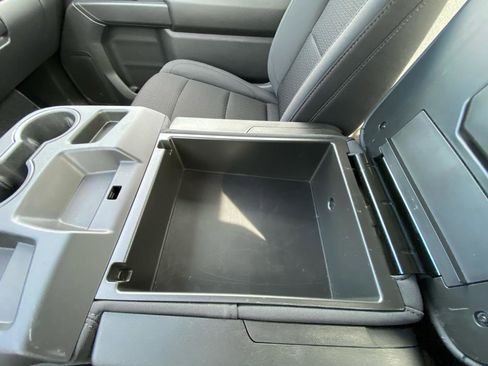 Used 2025 Chevrolet Silverado 1500 W/T image 26