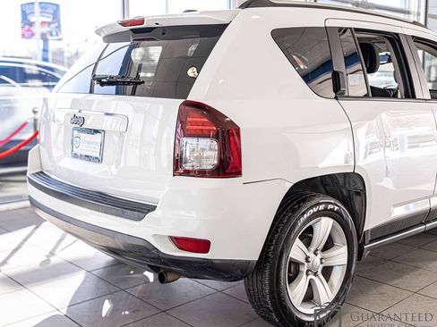 Used 2017 Jeep Compass Sport w/ Power Value Group image 13