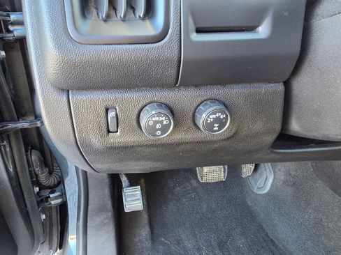 Used 2020 Chevrolet Colorado LT w/ LT Convenience Package image 15