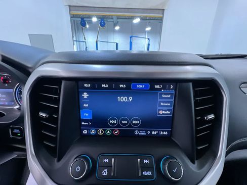 Used 2021 GMC Acadia SLT w/ Elevation Edition AWD/4WD image 27