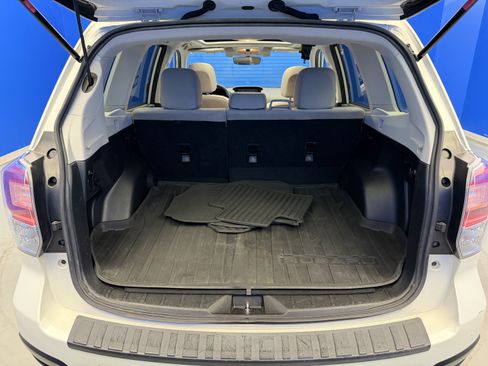 Used 2017 Subaru Forester 2.5i Premium AWD/4WD image 28