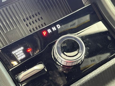 Used 2026 Jeep Grand Cherokee Altitude image 23