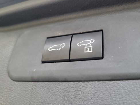 Used 2024 Toyota Grand Highlander Limited image 13