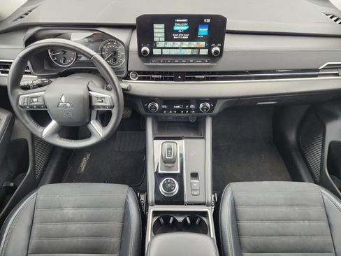 Used 2024 Mitsubishi Outlander SE FWD image 26