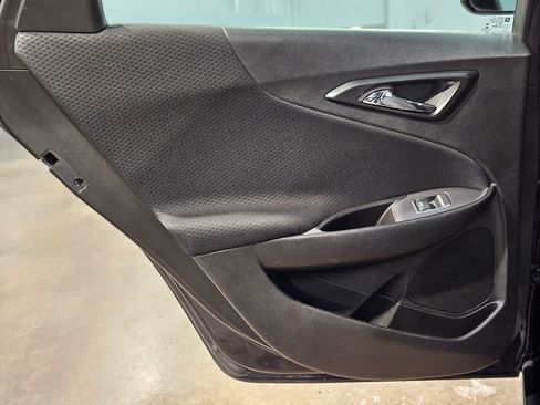 Used 2023 Chevrolet Malibu LT image 33