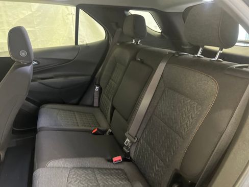 Used 2022 Chevrolet Equinox LT image 41
