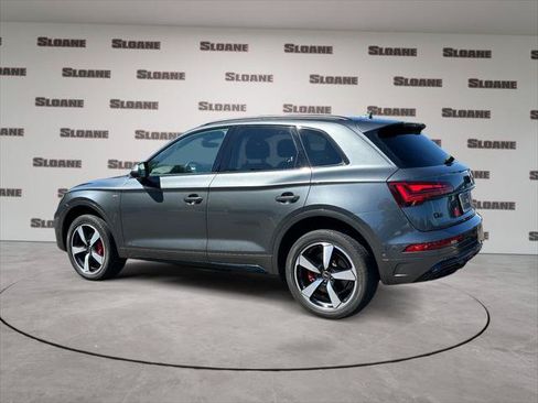 Certified 2024 Audi Q5 2.0T Prestige w/ Prestige Package AWD/4WD image 3