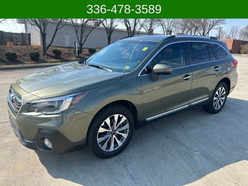 Used 2019 Subaru Outback 3.6R Touring w/ Popular Package #3A image 1