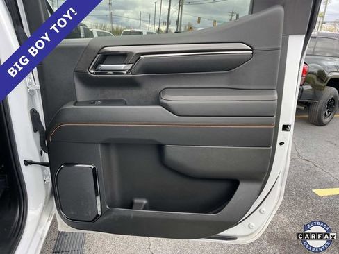 Used 2023 GMC Sierra 1500 AT4 w/ AT4 Premium Package image 19