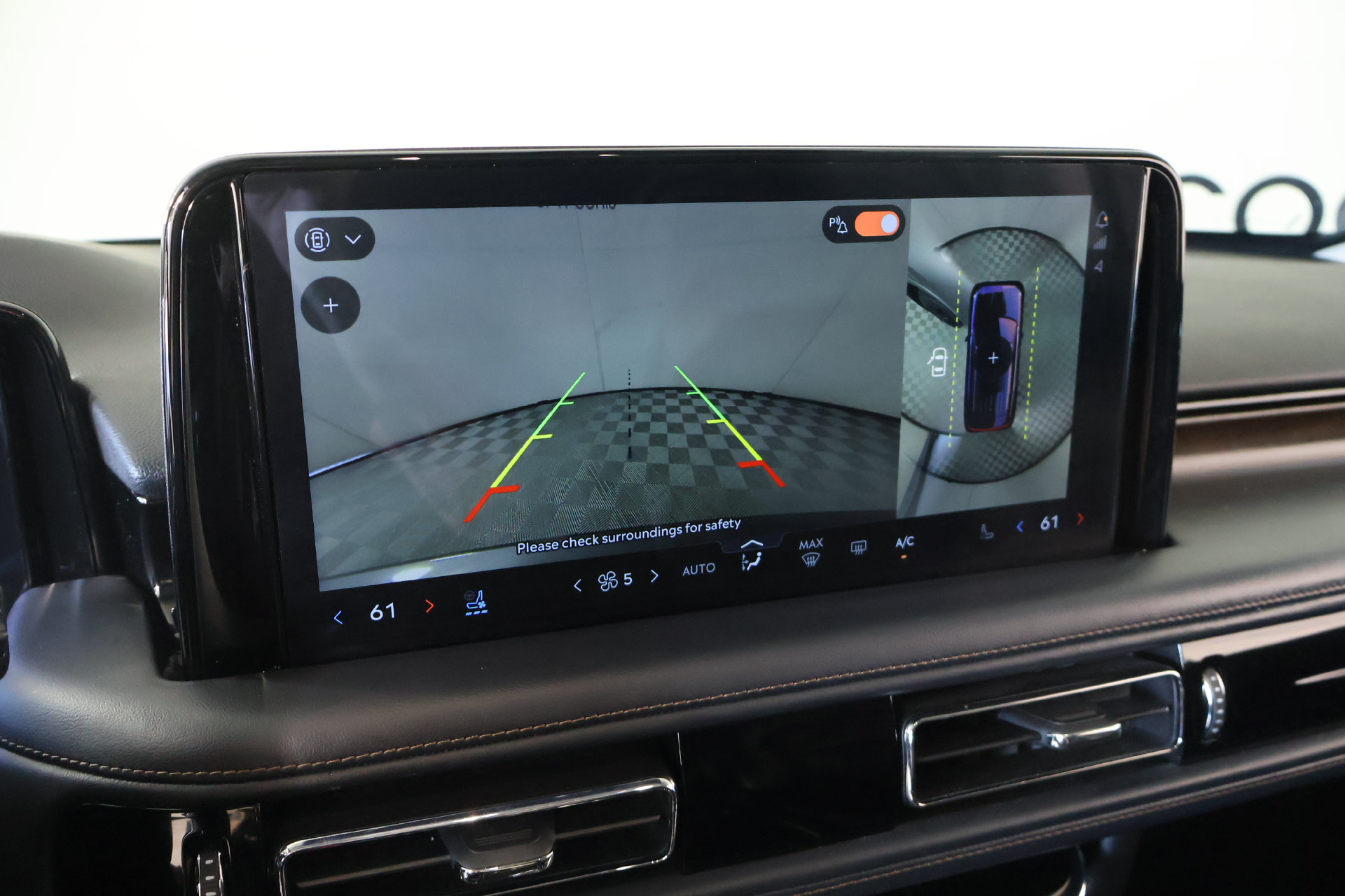 Used 2025 Lincoln Aviator Reserve w/ Jet Appearance Package AWD/4WD image 6