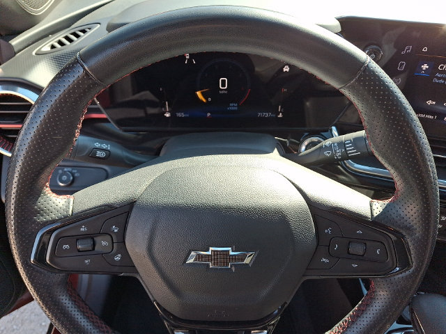 Used 2024 Chevrolet Trax RS w/ Sunroof Package FWD image 4