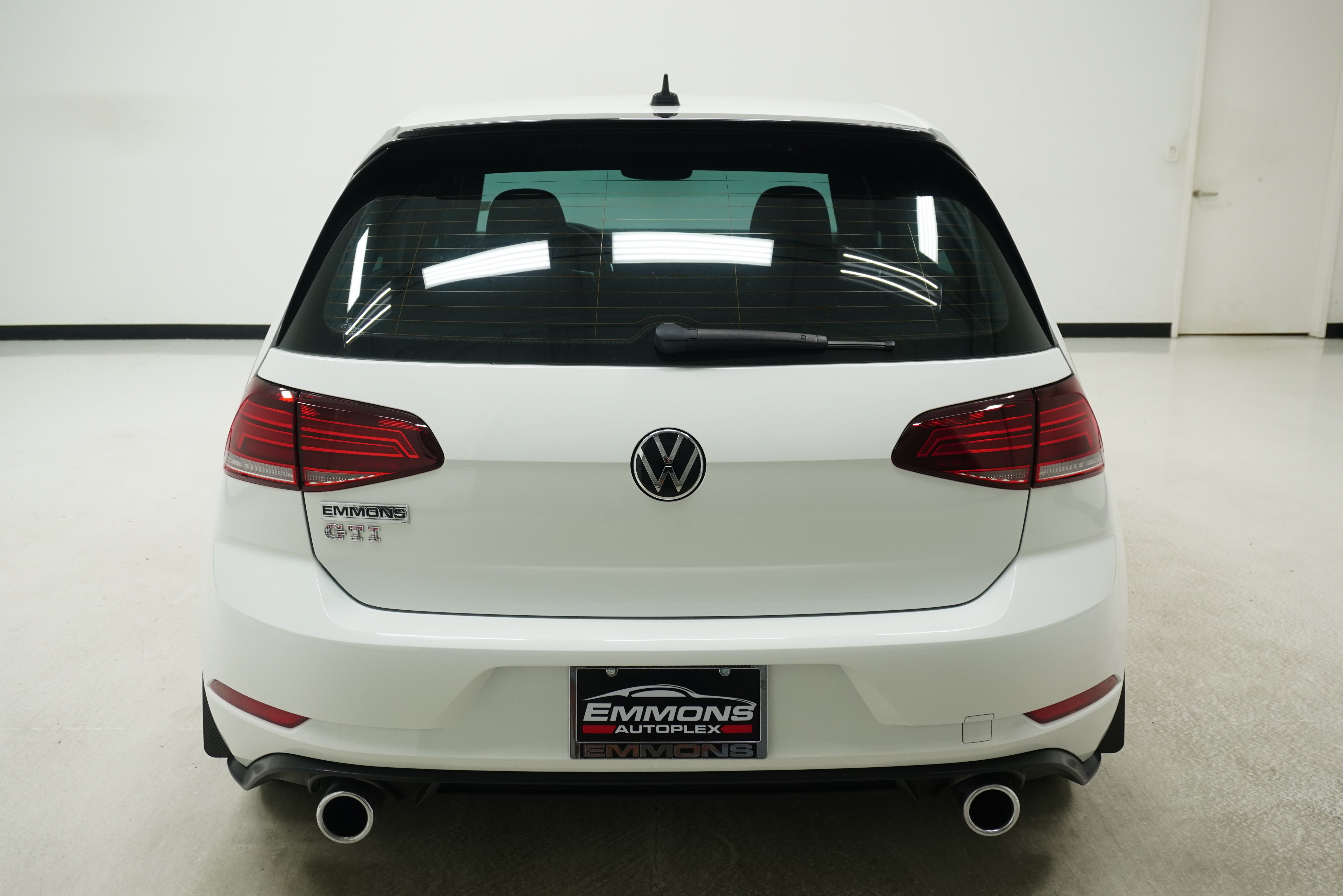 Used 2021 Volkswagen GTI S FWD image 5