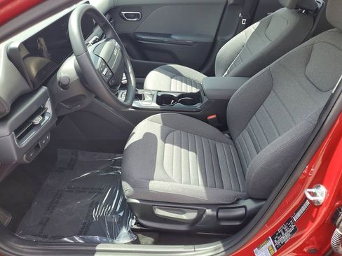 Used 2025 Kia K4 EX FWD image 5