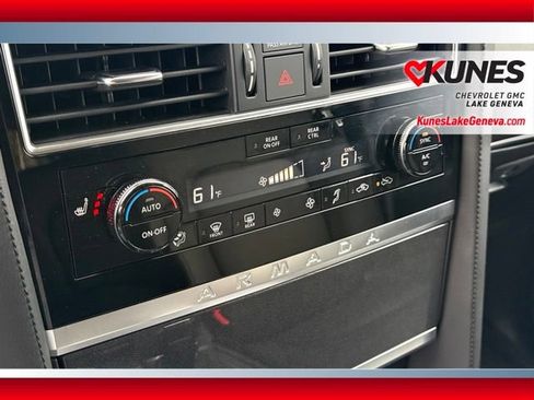 Used 2022 Nissan Armada SV w/ SV Appearance Package AWD/4WD image 33