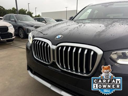 Used 2024 BMW X3 sDrive30i RWD image 2