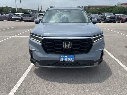 Used 2023 Honda Pilot Elite image 8