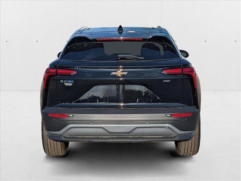 New 2025 Chevrolet Blazer EV LT AWD/4WD image 6
