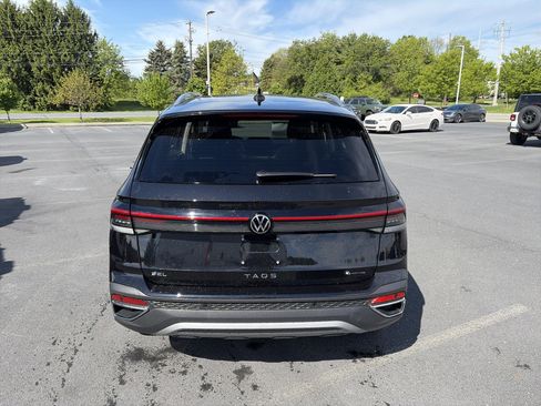 New 2026 Volkswagen Taos SEL AWD/4WD image 5