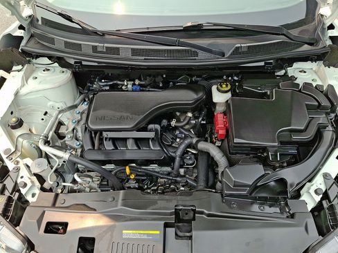 Certified 2022 Nissan Rogue Sport SL AWD/4WD image 27