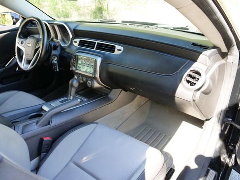 Used 2015 Chevrolet Camaro SS w/ RS Package image 24