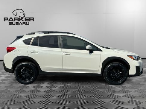 Used 2018 Subaru Crosstrek 2.0i Premium w/ Moonroof Package image 6