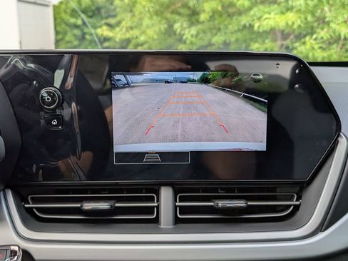 New 2026 Chevrolet Trax LS w/ LS Convenience Package FWD image 19