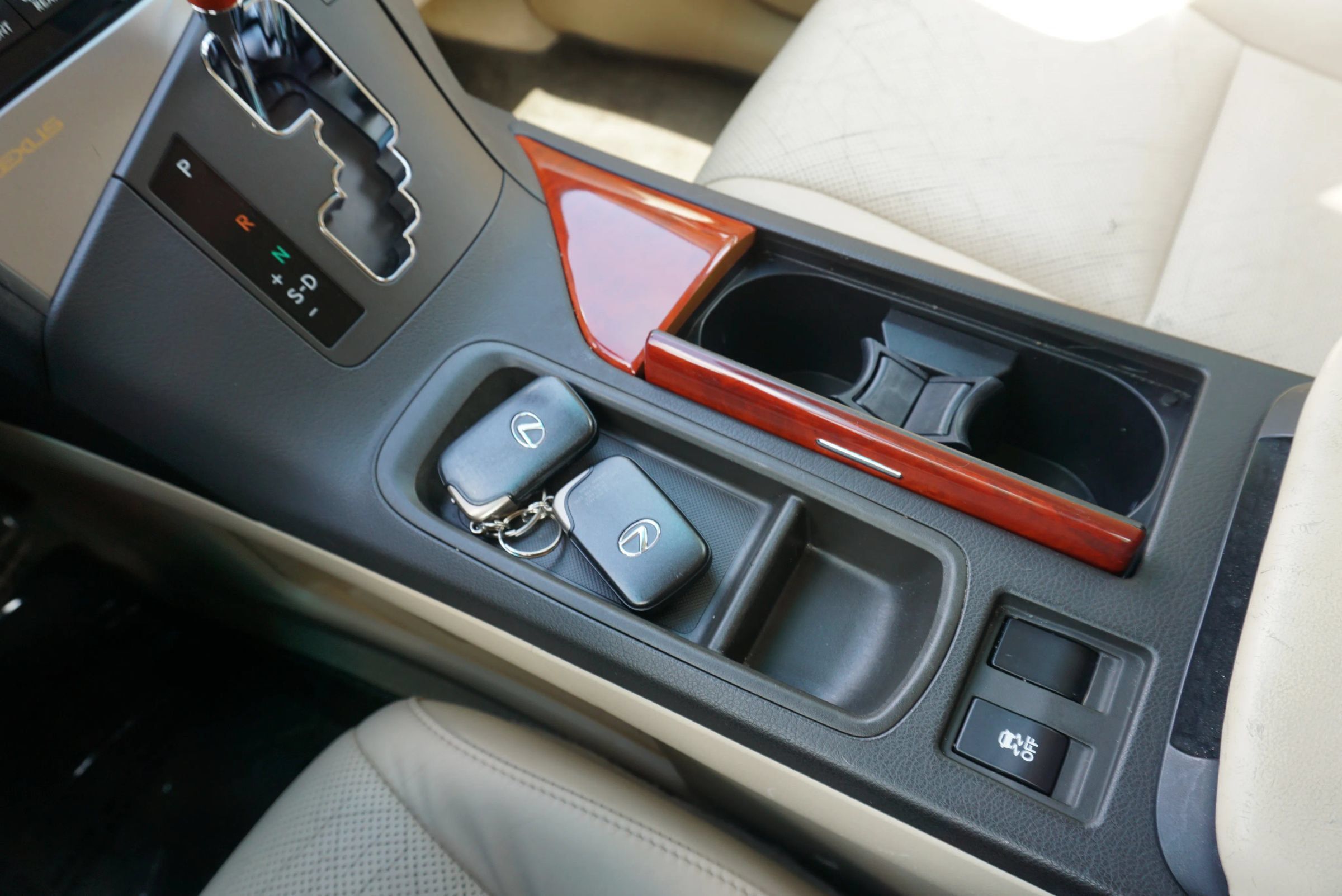 Used 2010 Lexus RX 350 2WD image 39