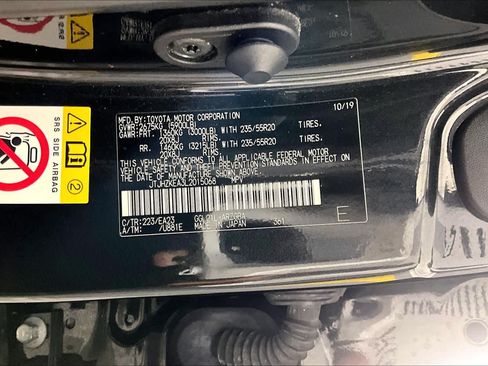 Used 2020 Lexus RX 350L FWD w/ Premium Package image 32