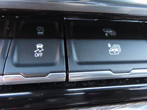 Certified 2022 GMC Sierra 1500 Elevation w/ LPO, Elevation Black Package image 10