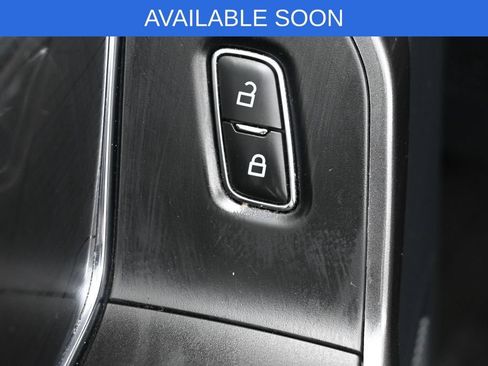 Used 2022 Ford F150 XLT w/ Equipment Group 302A High AWD/4WD image 12