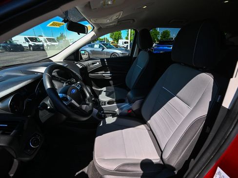 Used 2014 Ford Escape SE w/ Equipment Group 201A AWD/4WD image 20