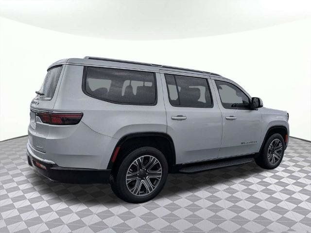 Used 2022 Jeep Wagoneer Series III RWD image 3
